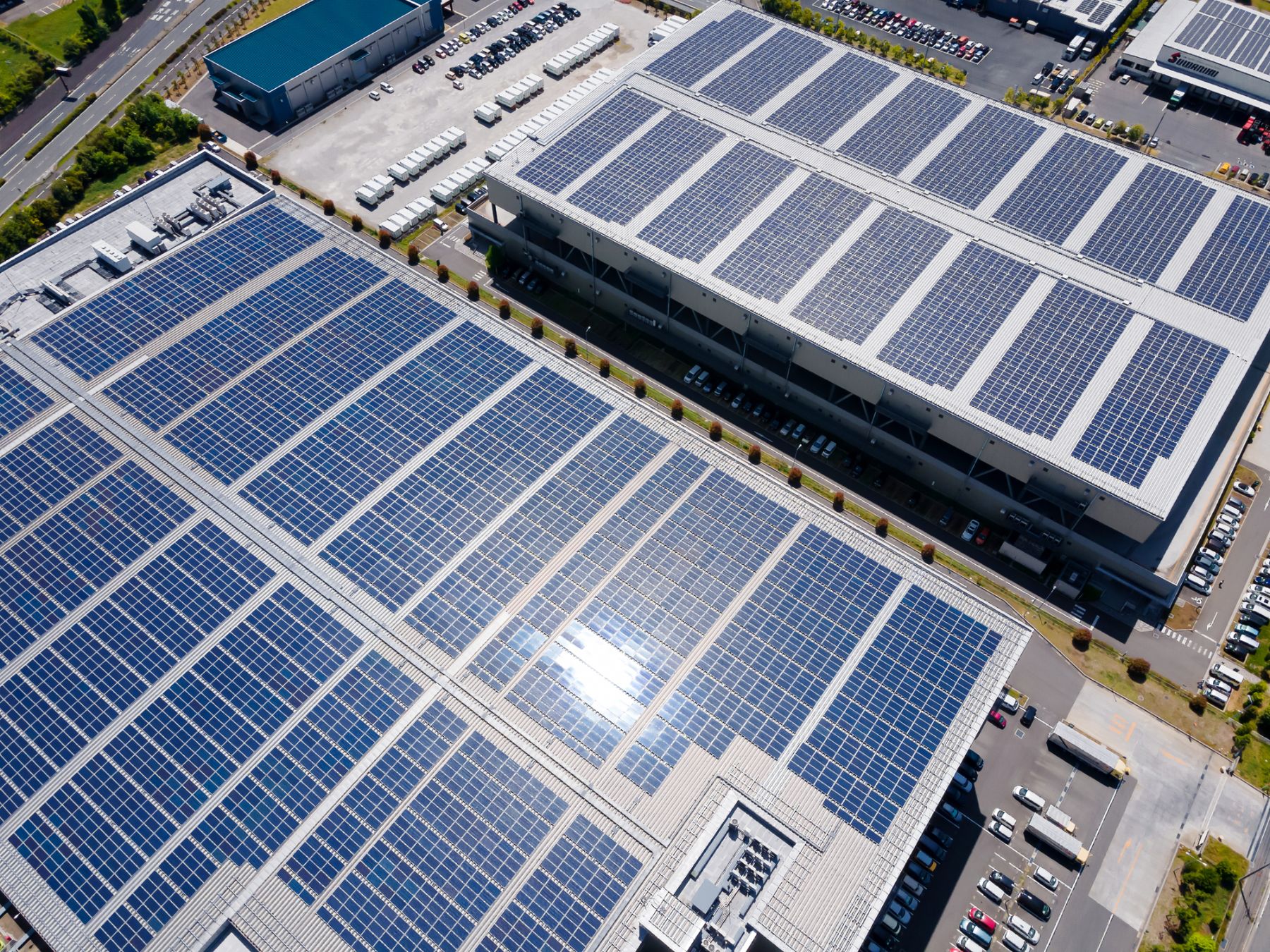 企業が再エネ導入で電力を調達する手段と導入形態とは