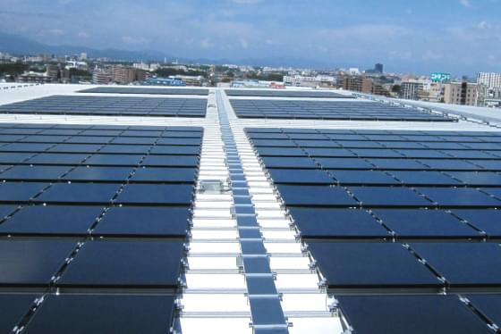 高圧太陽光パネル