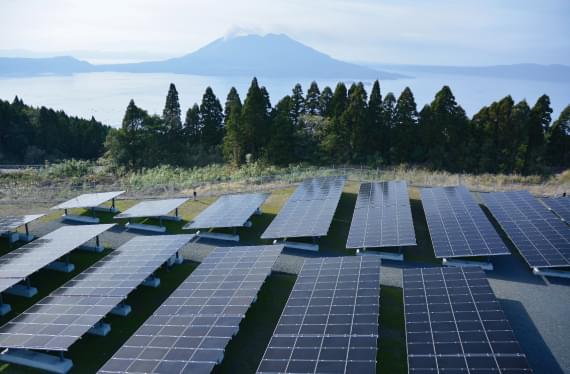 高圧太陽光パネル