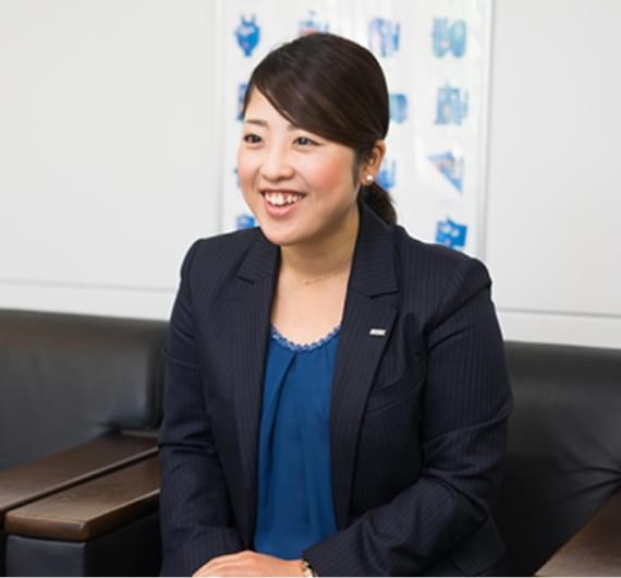 女性ならではの目線で、お客様のご相談を親身に伺う　株式会社新出光 ソーラー事業課 住宅用チーム 福岡グループ　吉武 ひなこ 様