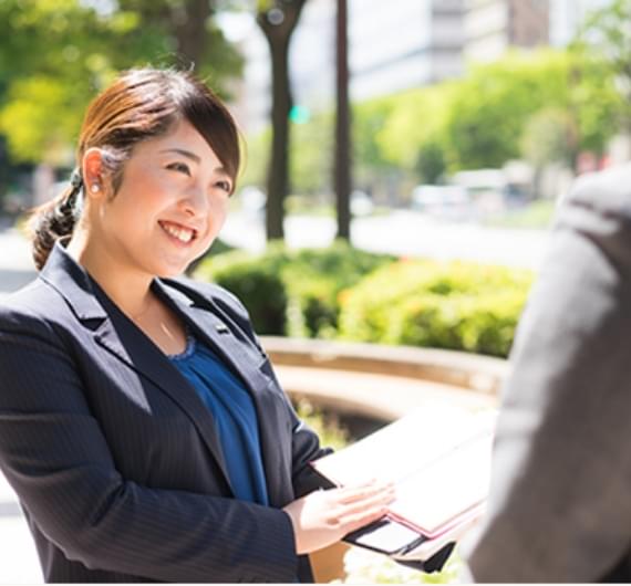 おトク感＝経済的メリットが、家計を預かる奥様にも評判　株式会社新出光 ソーラー事業課 住宅用チーム 福岡グループ　吉武 ひなこ 様